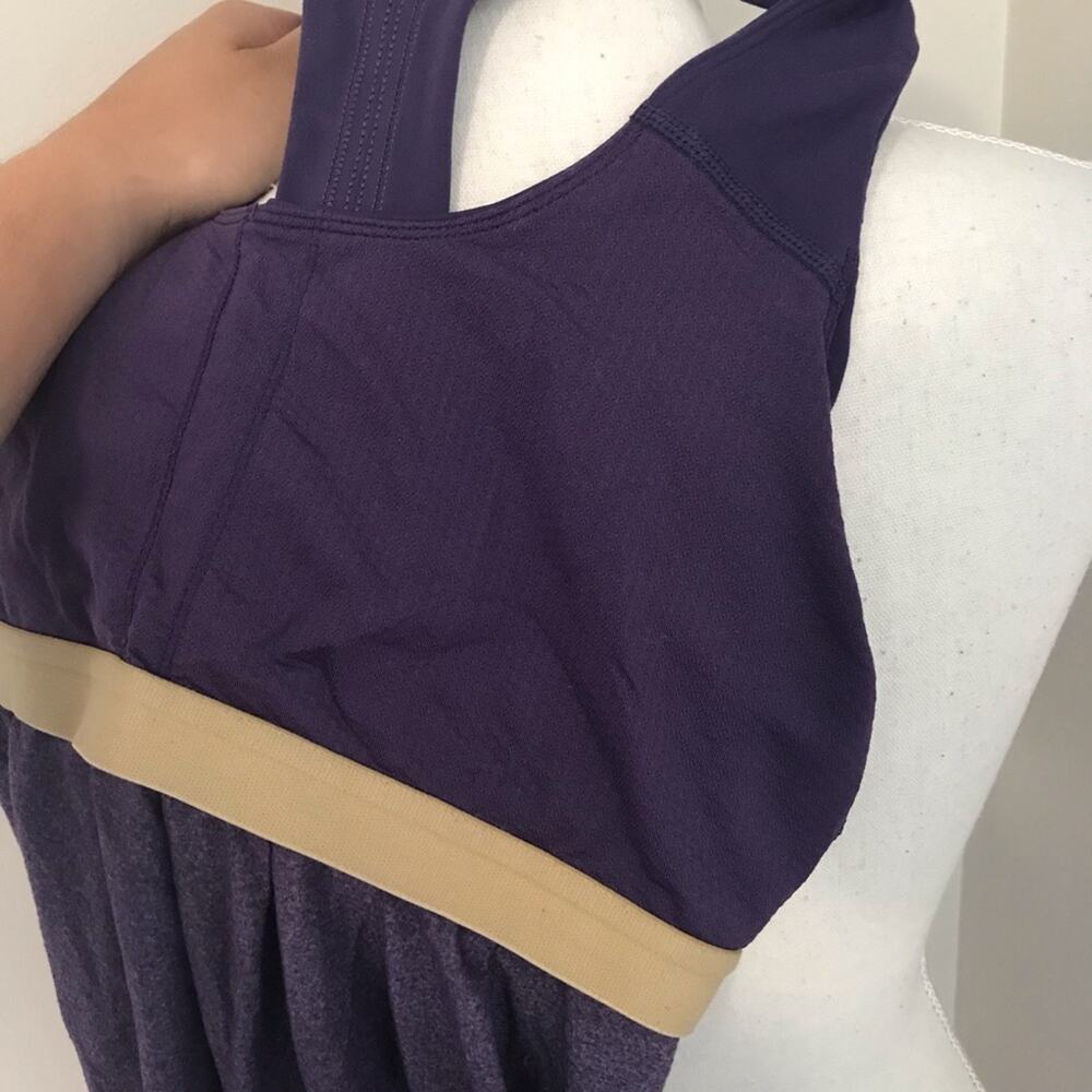 😍HP🎉 Lululemon Workout Top - Picture 5 of 5